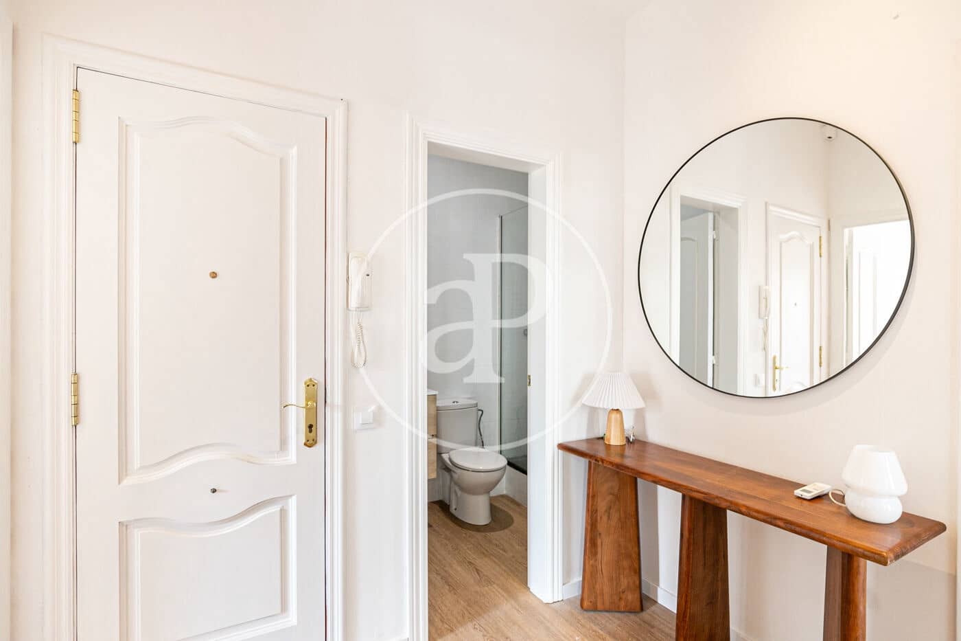 2 Zimmer Apartment zu vermieten in Barcelona Stadt - 2.400 € (Ref: 8986692)