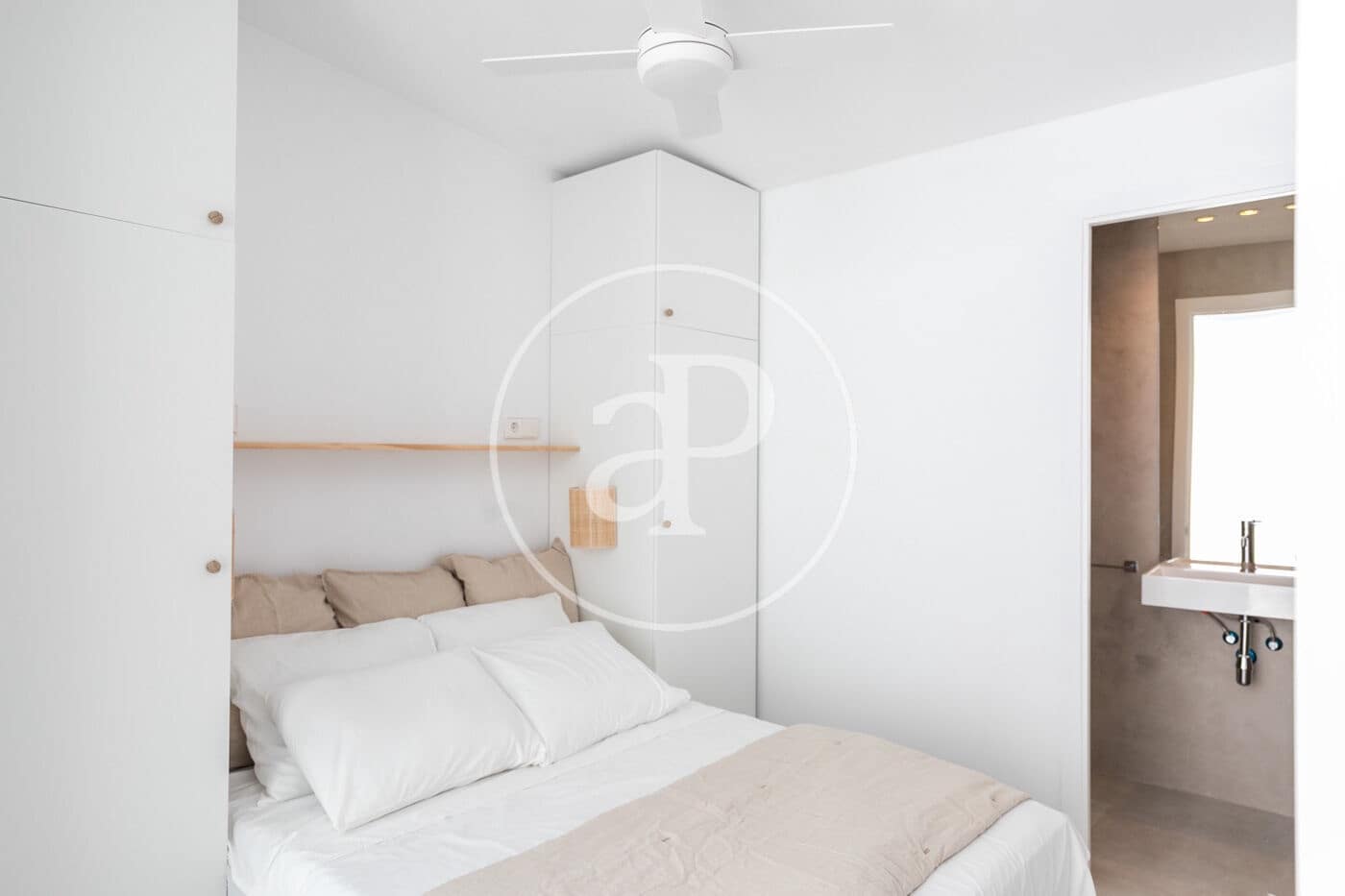 2 bedroom Apartment for rent in Barcelona city - € 1,700 (Ref: 8986695)