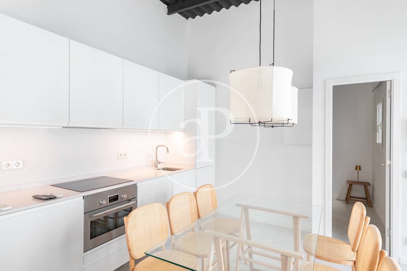2 bedroom Apartment for rent in Barcelona city - € 1,700 (Ref: 8986695)