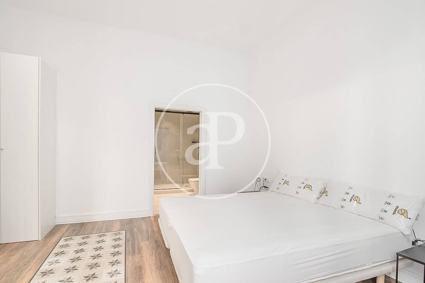 2 makuuhuone Huoneisto vuokrattavana paikassa Barcelona kaupunki - 2 100 € (Ref: 8986697)