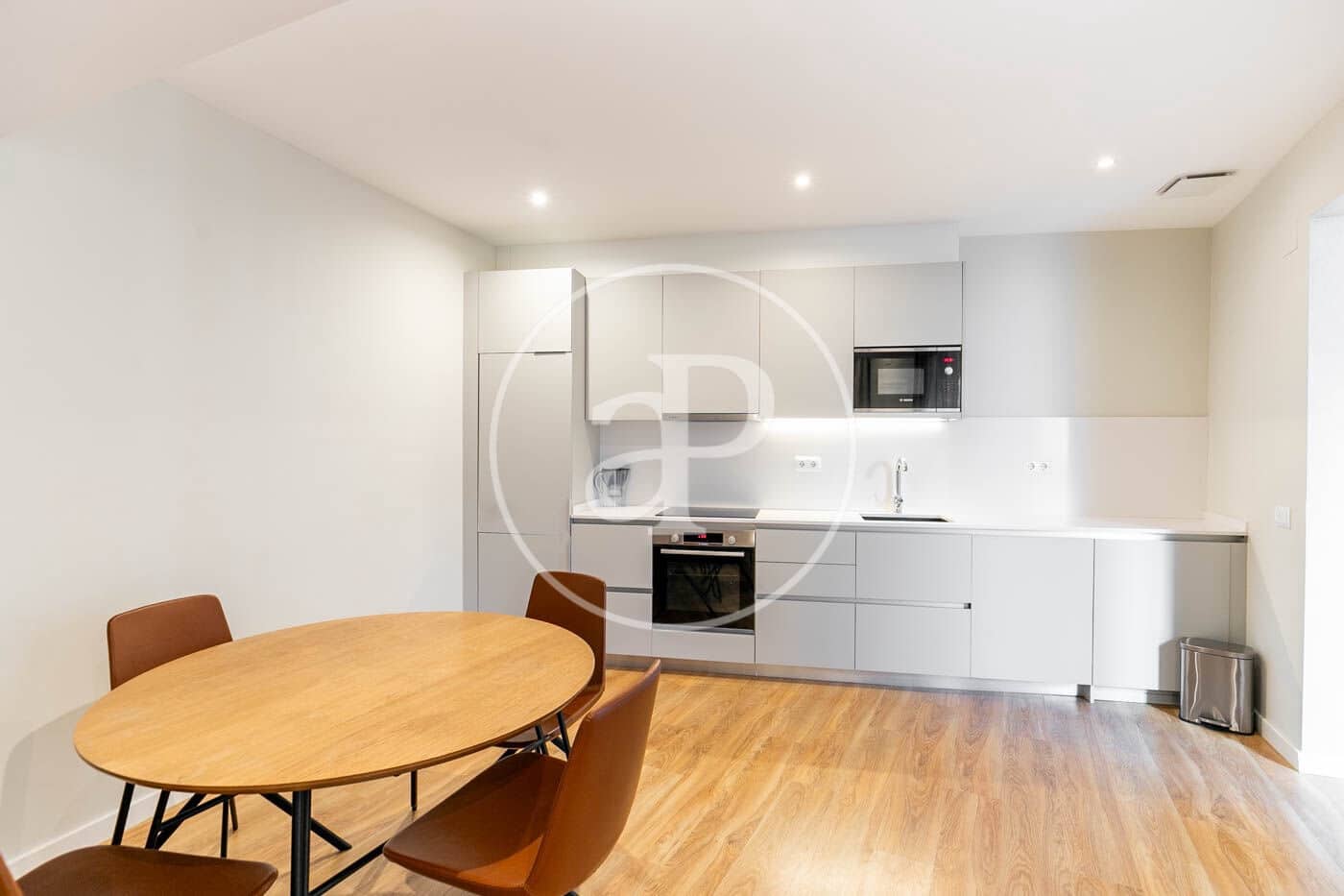 2 Zimmer Apartment zu vermieten in Barcelona Stadt - 2.150 € (Ref: 8986699)