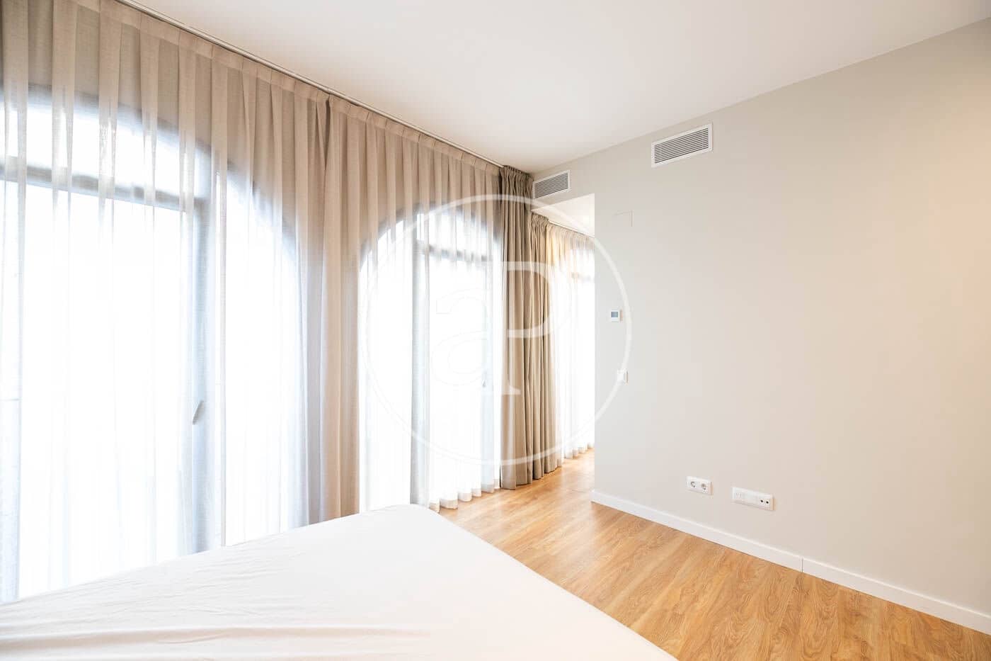 2 Zimmer Apartment zu vermieten in Barcelona Stadt - 2.150 € (Ref: 8986699)