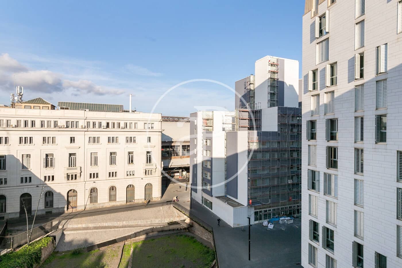 2 soverom Leilighet til leie i Barcelona by med garasje - € 1 900 (Ref: 8986700)