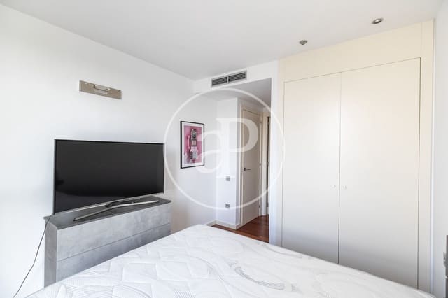 2 soverom Leilighet til leie i La Barceloneta, Barcelona by med garasje - € 1 900 (Ref: 8986700)