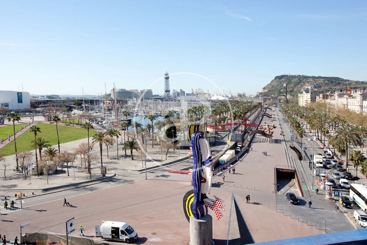 2 soverom Leilighet til leie i Barcelona by med garasje - € 1 900 (Ref: 8986700)