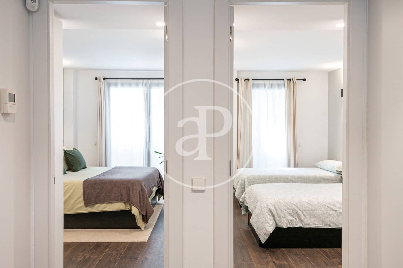 Appartement de 2 chambres à louer à Barcelone ville - 1 990 € (Ref: 8986716)