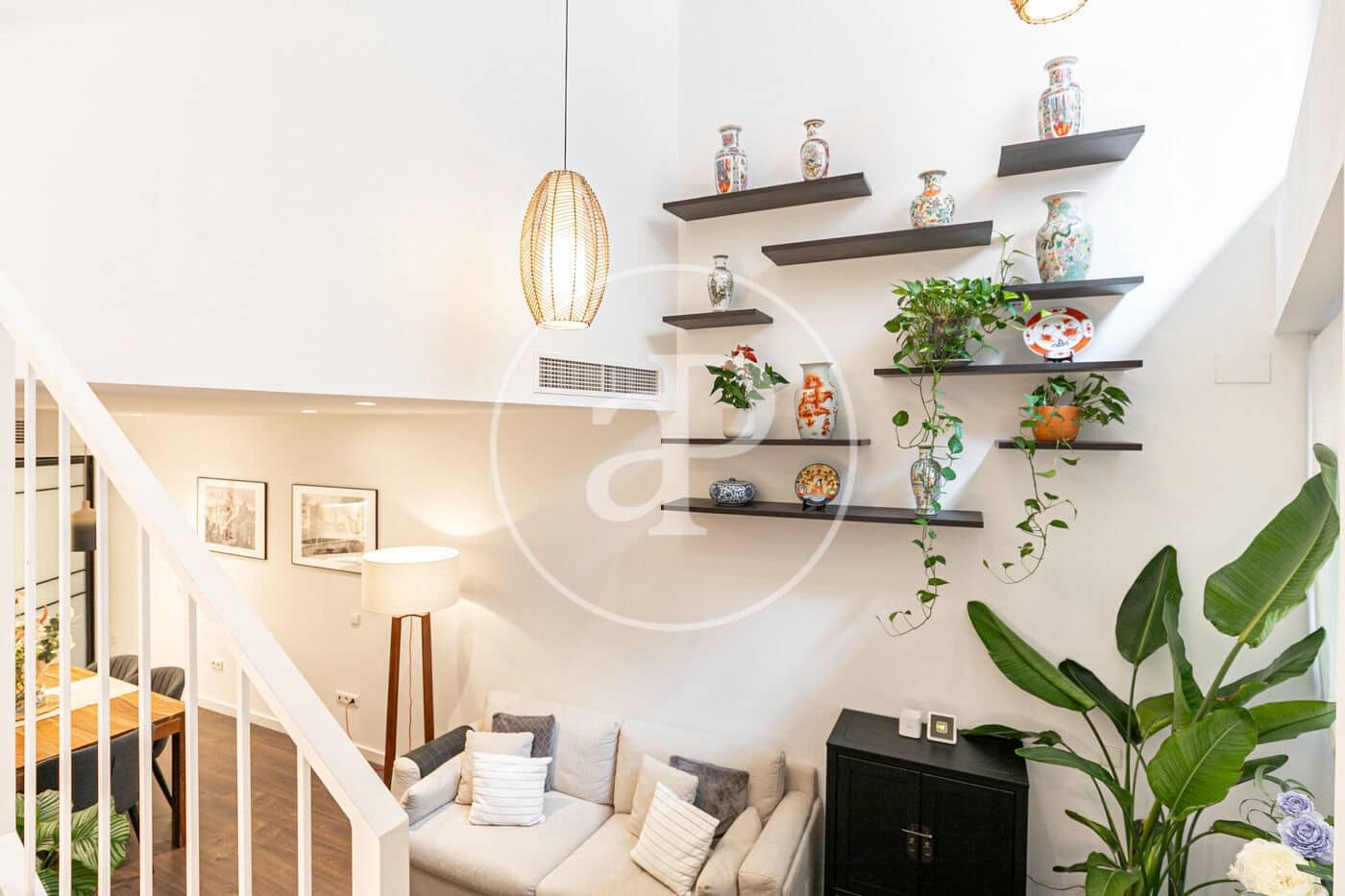 Appartement de 2 chambres à louer à Barcelone ville - 1 990 € (Ref: 8986716)