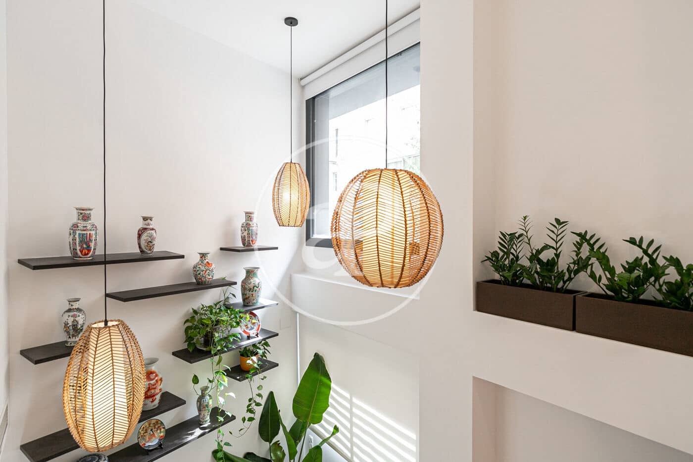 Appartement de 2 chambres à louer à Barcelone ville - 1 990 € (Ref: 8986716)