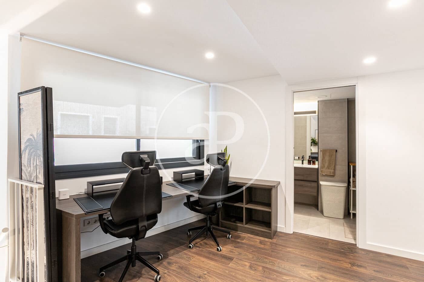 Appartement de 2 chambres à louer à Barcelone ville - 1 990 € (Ref: 8986716)