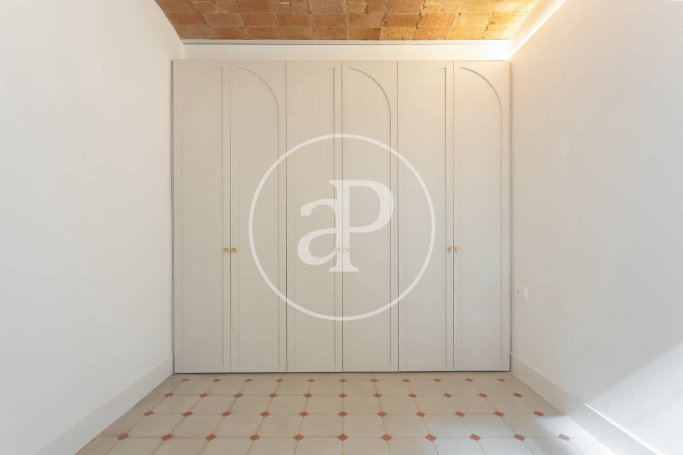 3 soverom Leilighet til salgs i Barcelona by - € 785 000 (Ref: 8986718)