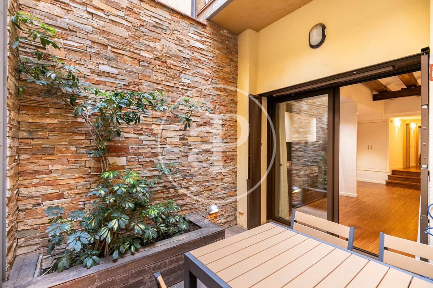 1 sovrum Lägenhet till salu i Barcelona stad - 299 000 € (Ref: 8986731)