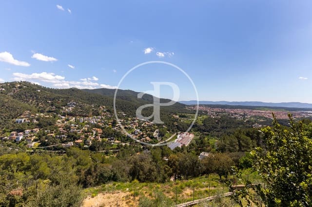 4 soveværelse Villa til salg i Sant Feliu del Raco, Castellar del Vallès - € 575.000 (Ref: 8986733)