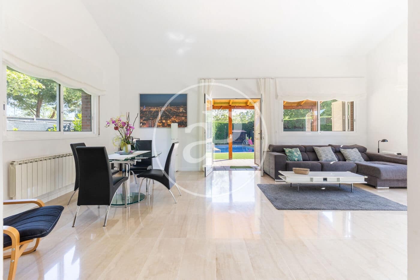 4 soverom Villa til salgs i Mira-Sol med svømmebasseng - € 1 395 000 (Ref: 8986735)