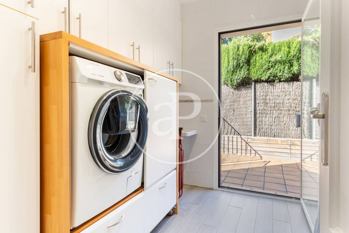 4 soverom Villa til salgs i Mira-Sol med svømmebasseng - € 1 395 000 (Ref: 8986735)