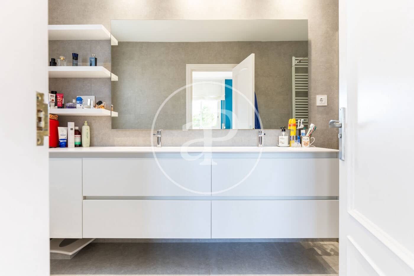 4 soverom Villa til salgs i Mira-Sol med svømmebasseng - € 1 395 000 (Ref: 8986735)