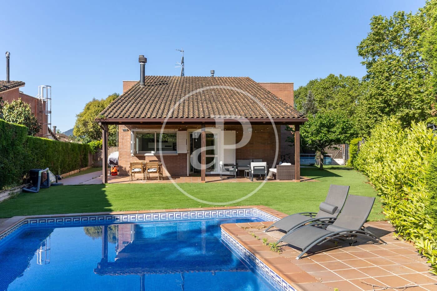 4 soverom Villa til salgs i Mira-Sol med svømmebasseng - € 1 395 000 (Ref: 8986735)