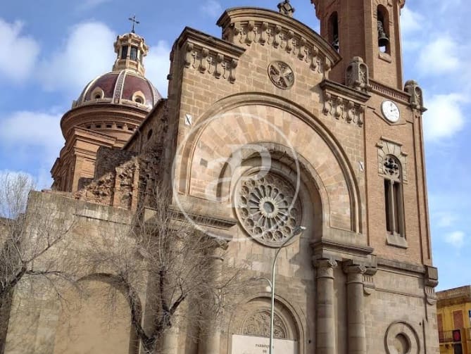 8 soverom Villa til salgs i Barcelona by - € 975 000 (Ref: 8986744)