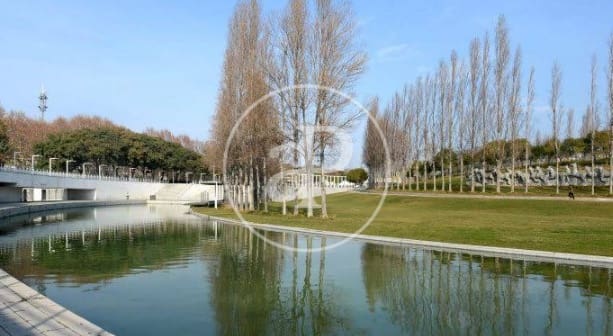 8 soverom Villa til salgs i Barcelona by - € 975 000 (Ref: 8986744)