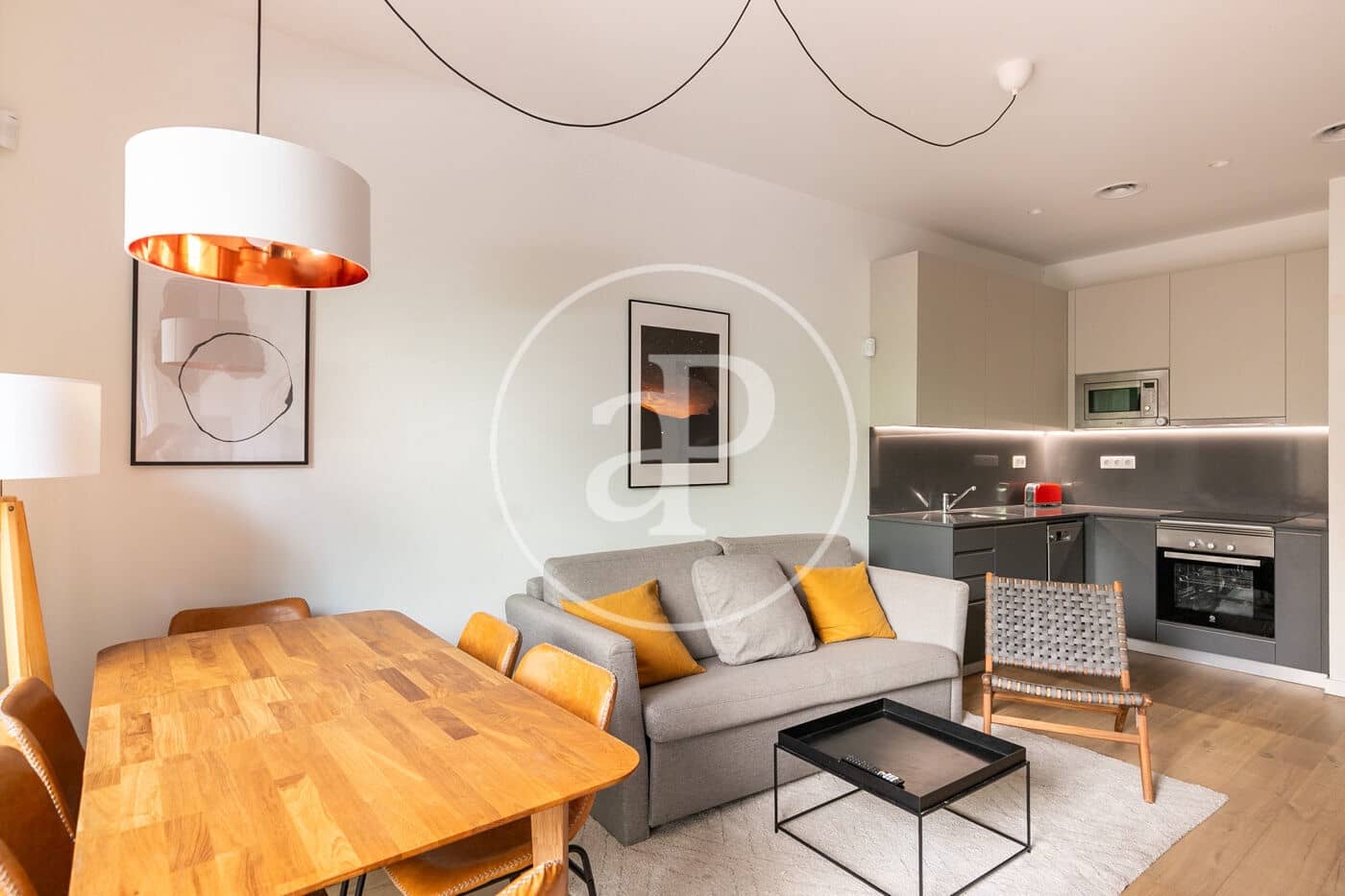 Lejlighed til salg i Barcelona by - € 470.000 (Ref: 8986750)