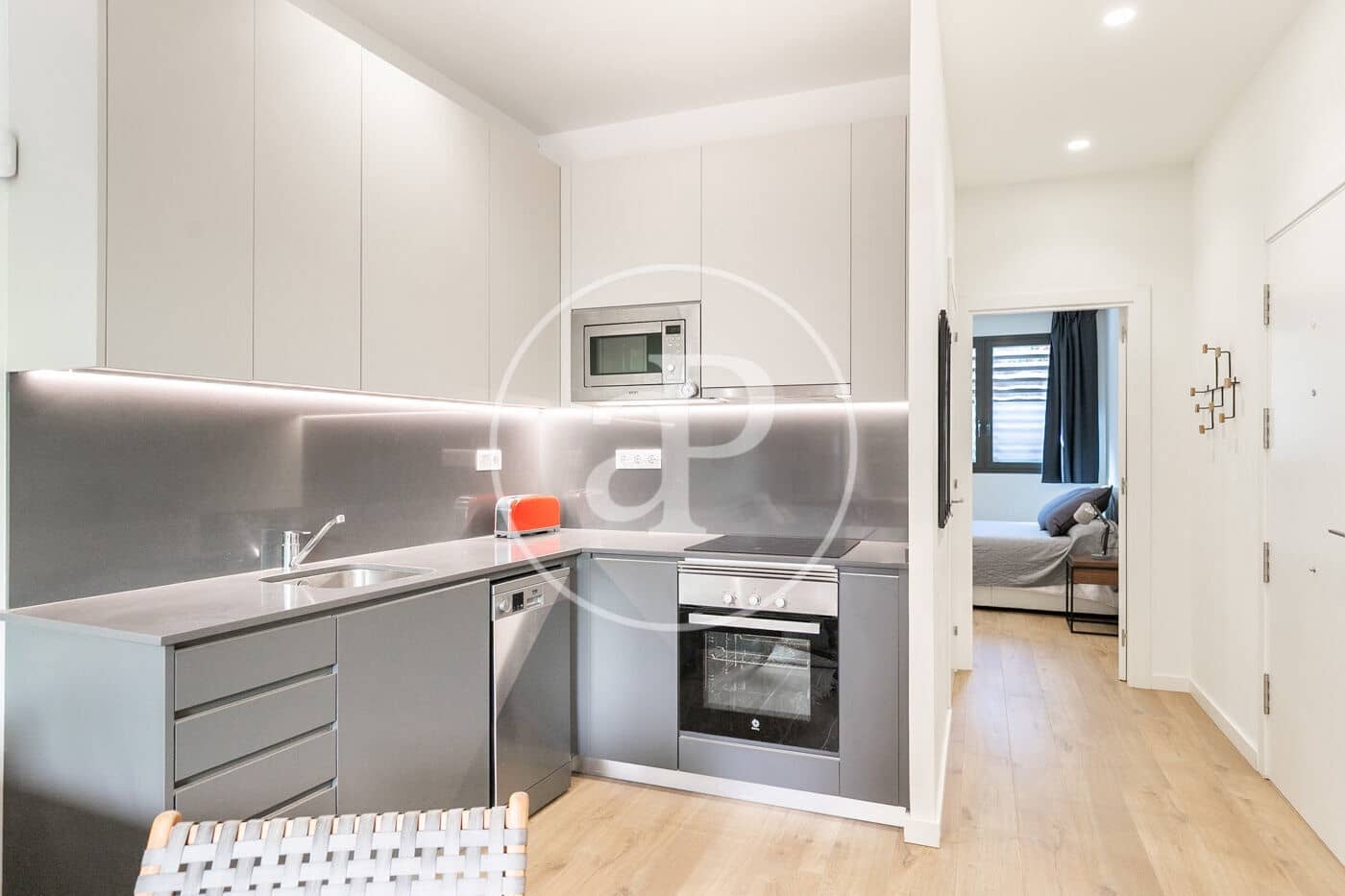 Lejlighed til salg i Barcelona by - € 470.000 (Ref: 8986750)