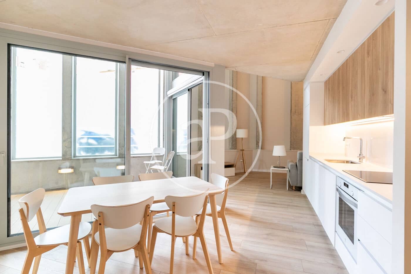 Leilighet til salgs i L'Hospitalet de Llobregat - € 465 000 (Ref: 8986789)