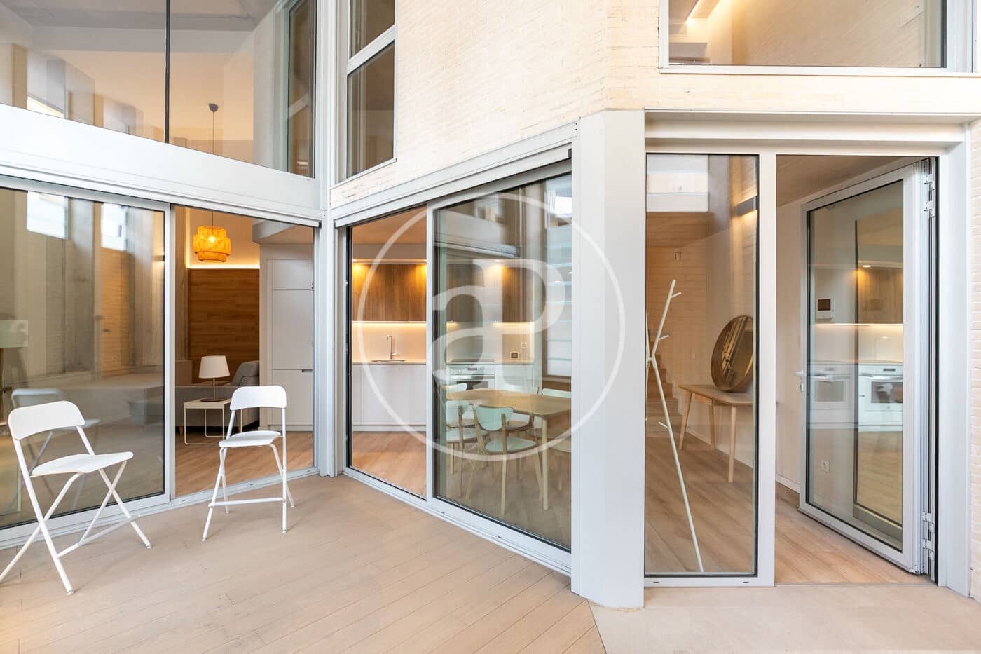 Leilighet til salgs i L'Hospitalet de Llobregat - € 465 000 (Ref: 8986789)