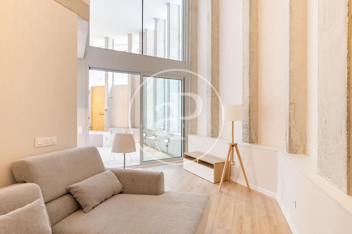 Leilighet til salgs i L'Hospitalet de Llobregat - € 465 000 (Ref: 8986789)