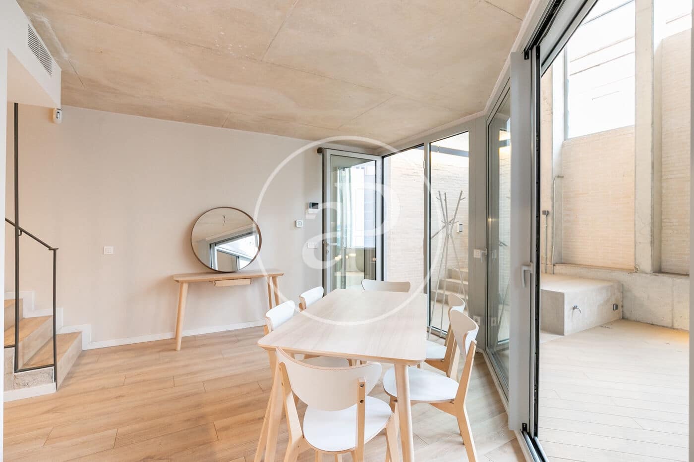 Leilighet til salgs i L'Hospitalet de Llobregat - € 465 000 (Ref: 8986789)