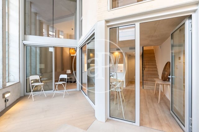 Lejlighed til salg i L'Hospitalet de Llobregat - € 465.000 (Ref: 8986789)