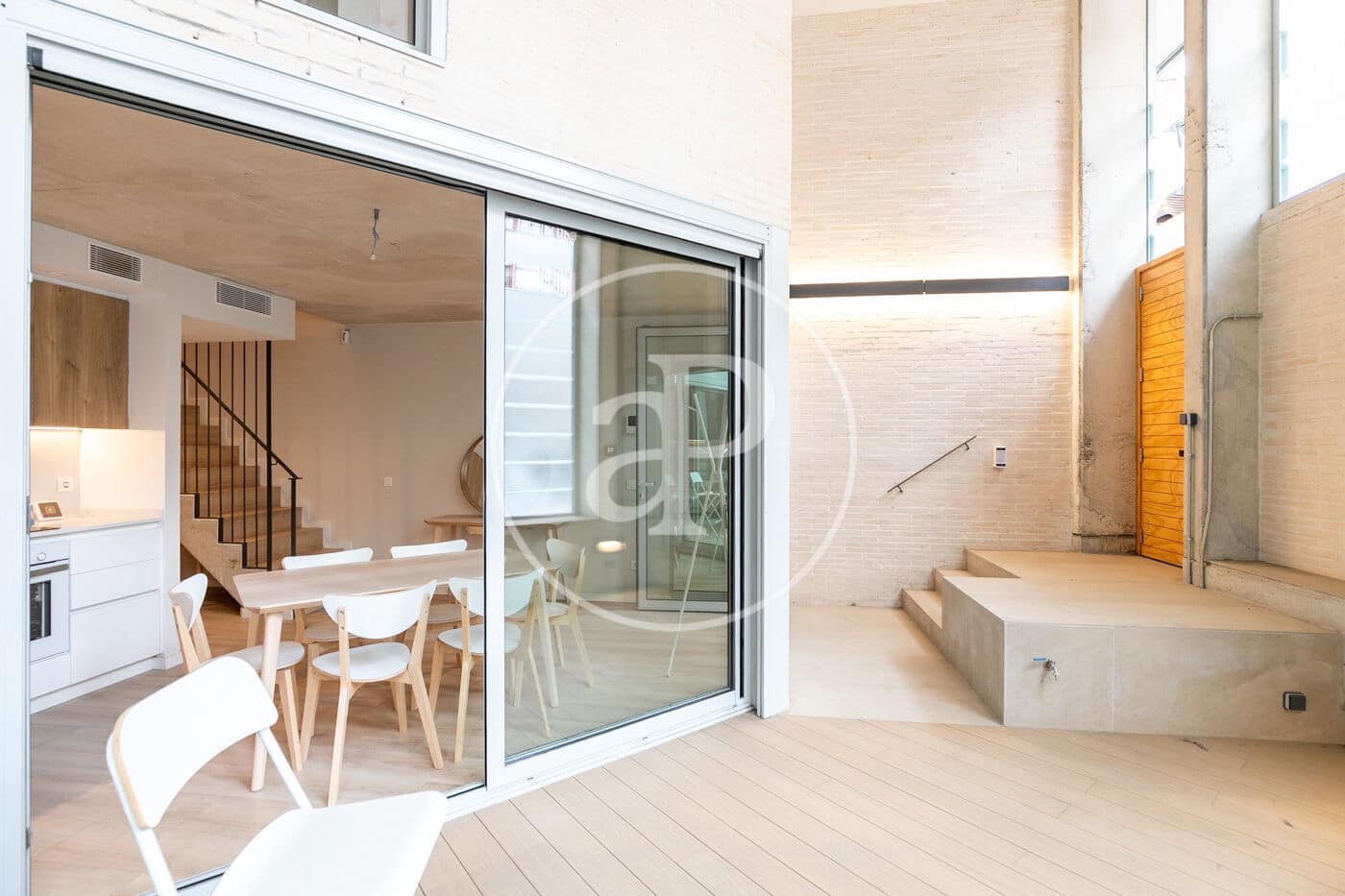 Leilighet til salgs i L'Hospitalet de Llobregat - € 465 000 (Ref: 8986789)