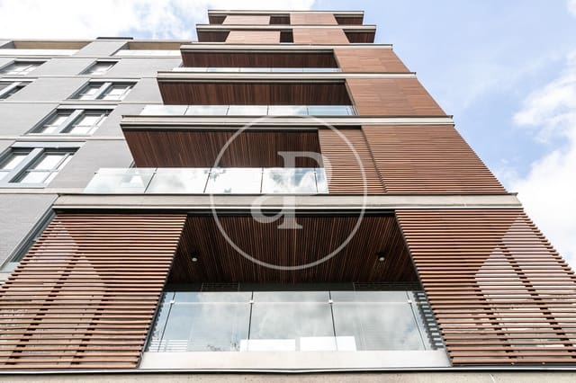 6 quarto Apartamento para venda em Esplugues de Llobregat com piscina - 2 058 000 € (Ref: 8986793)