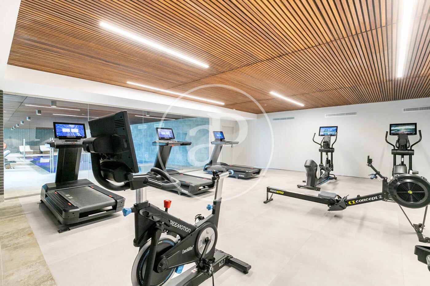 6 soveværelse Lejlighed til salg i Esplugues de Llobregat med swimmingpool - € 2.058.000 (Ref: 8986793)