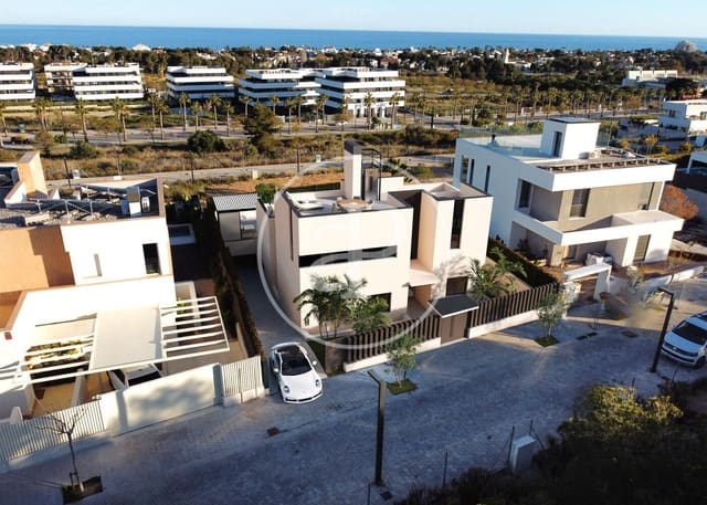 Apartament na sprzedaż w Sitges z basenem - 2 840 000 € (Ref: 8986807)