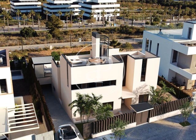 Apartament na sprzedaż w Sitges z basenem - 2 840 000 € (Ref: 8986807)