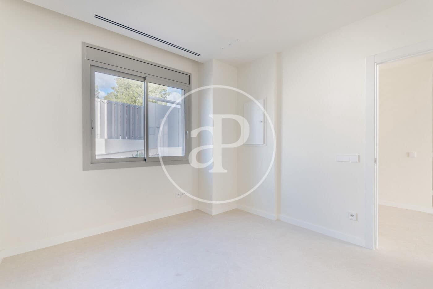 Apartment for sale in Sitges with pool - € 2,840,000 (Ref: 8986807)