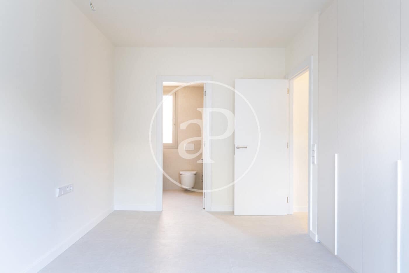 Apartment for sale in Sitges with pool - € 2,840,000 (Ref: 8986807)