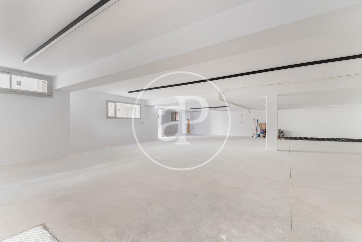 Apartment for sale in Sitges with pool - € 2,840,000 (Ref: 8986807)