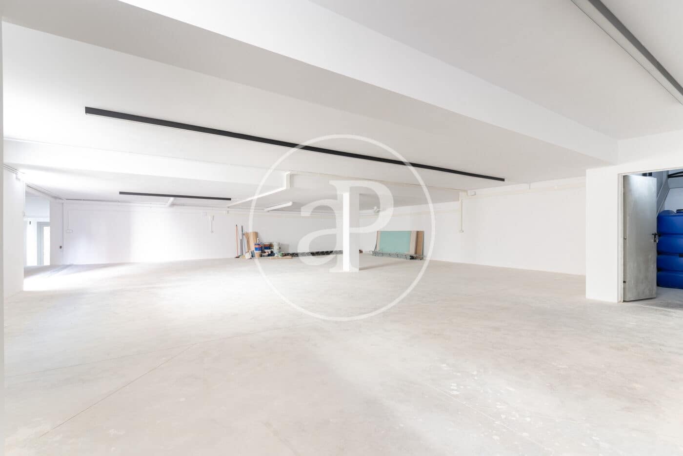 Apartment for sale in Sitges with pool - € 2,840,000 (Ref: 8986807)