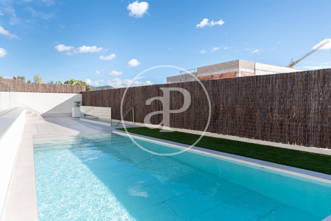 Apartment for sale in Sitges with pool - € 2,840,000 (Ref: 8986807)