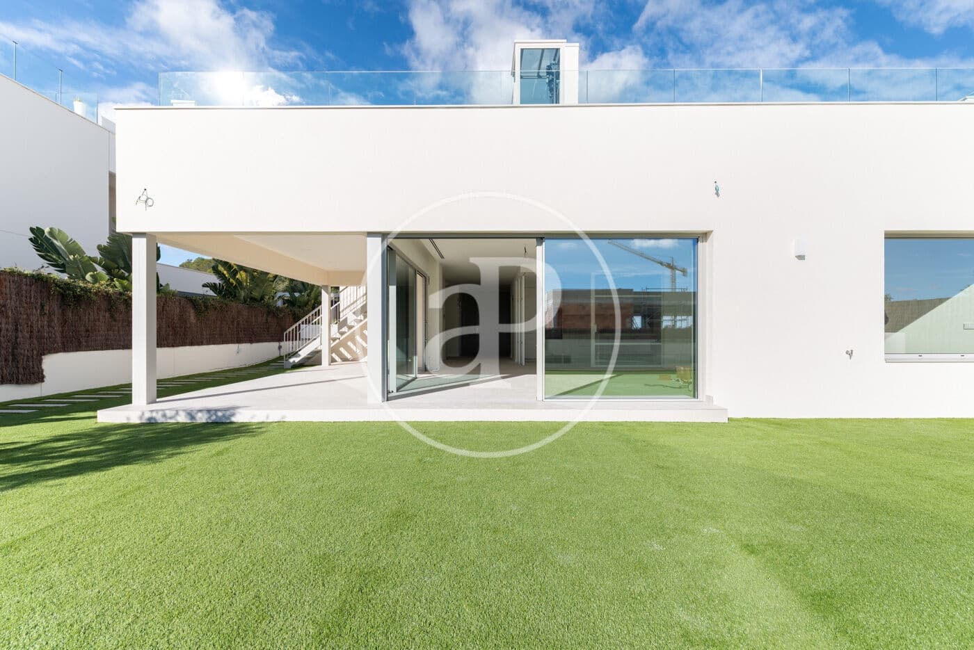 Apartment for sale in Sitges with pool - € 2,840,000 (Ref: 8986807)