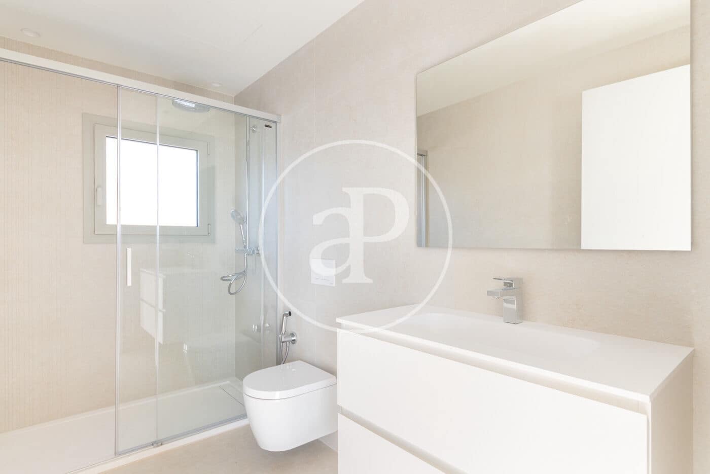 Apartment for sale in Sitges with pool - € 2,840,000 (Ref: 8986807)