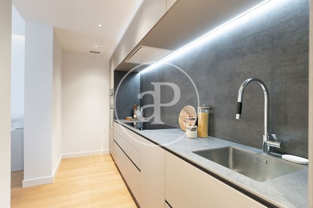 Leilighet til salgs i La Dreta de L'Eixample, Barcelona by med svømmebasseng - € 1 050 000 (Ref: 8986817)