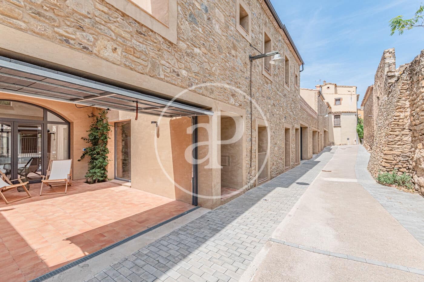 Lejlighed til salg i Gualta med swimmingpool - € 890.000 (Ref: 8986852)