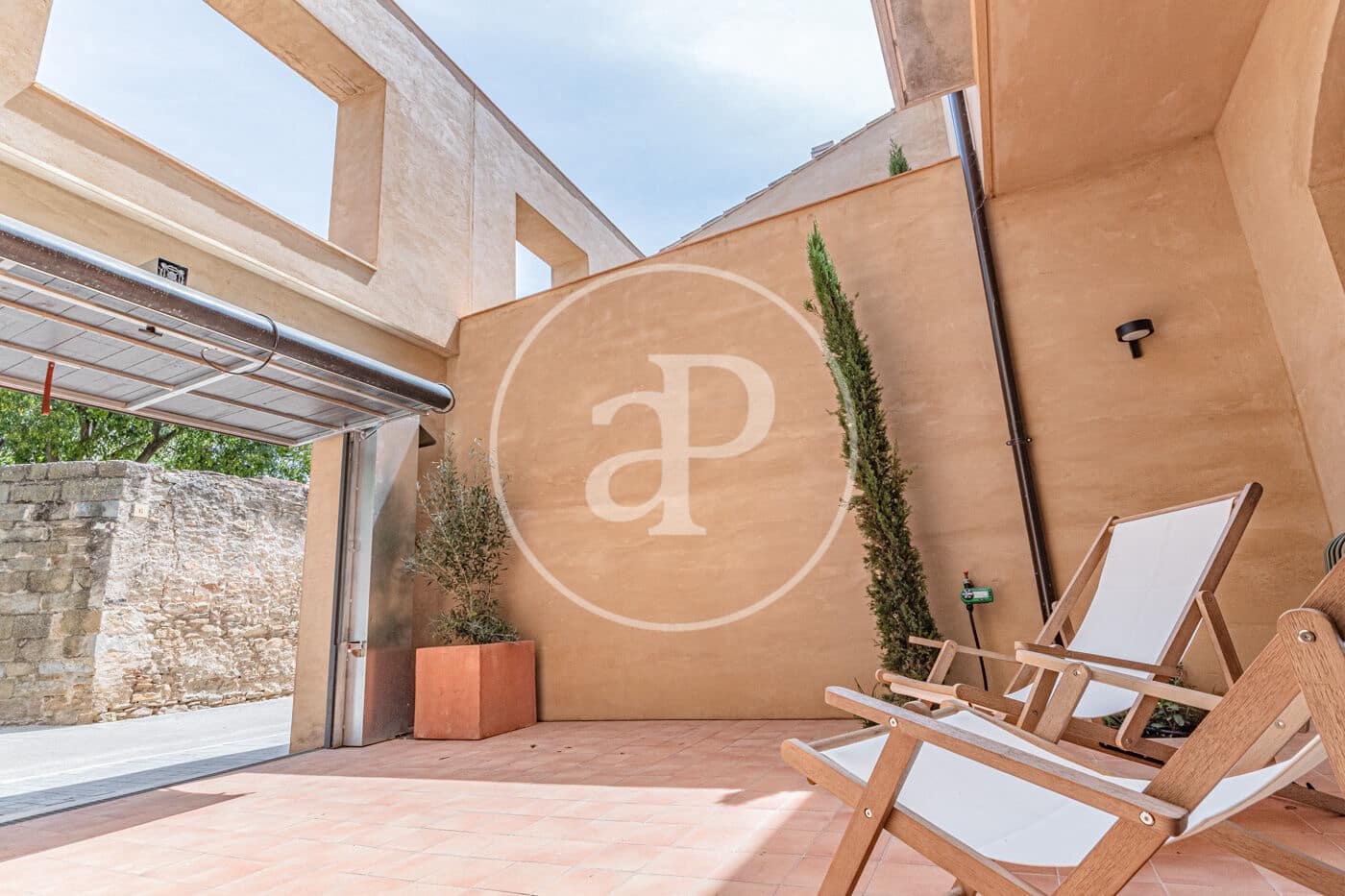 Lejlighed til salg i Gualta med swimmingpool - € 890.000 (Ref: 8986852)