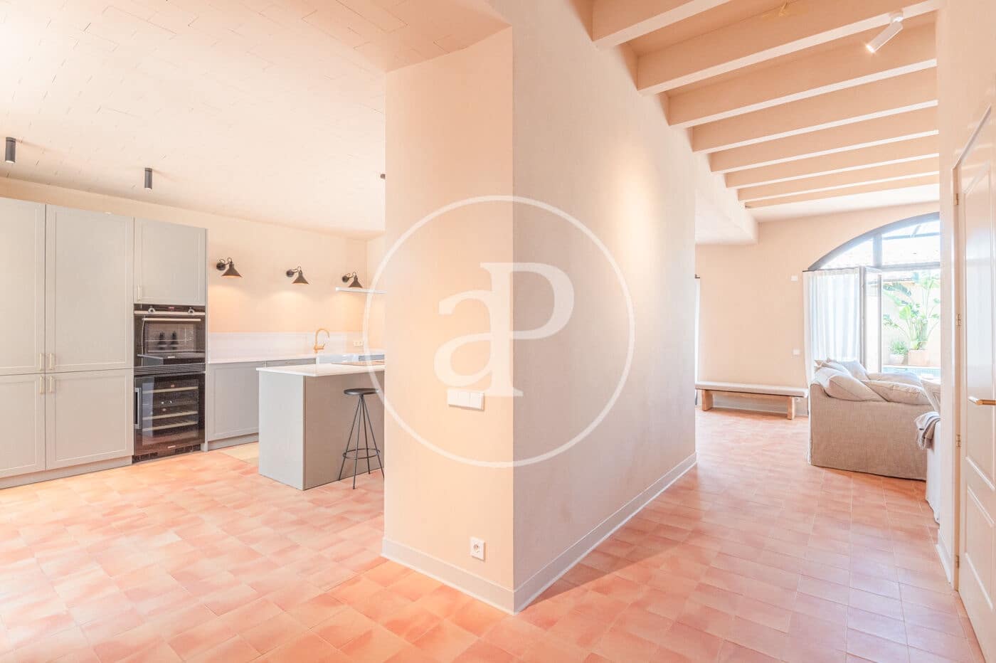 Lejlighed til salg i Gualta med swimmingpool - € 890.000 (Ref: 8986852)