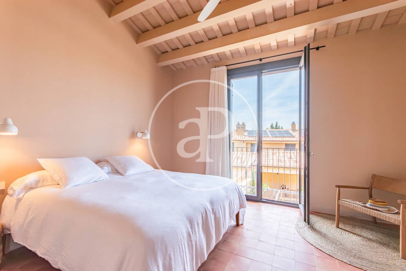 Lejlighed til salg i Gualta med swimmingpool - € 890.000 (Ref: 8986852)