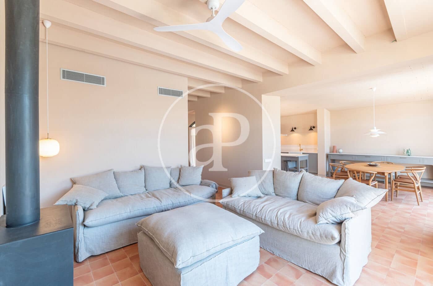 Lejlighed til salg i Gualta med swimmingpool - € 890.000 (Ref: 8986852)