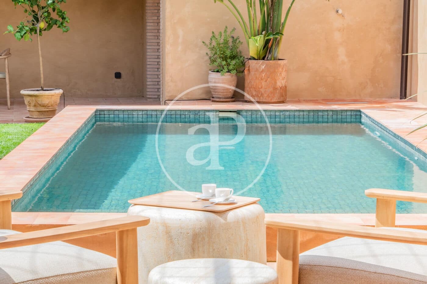 Lejlighed til salg i Gualta med swimmingpool - € 890.000 (Ref: 8986852)