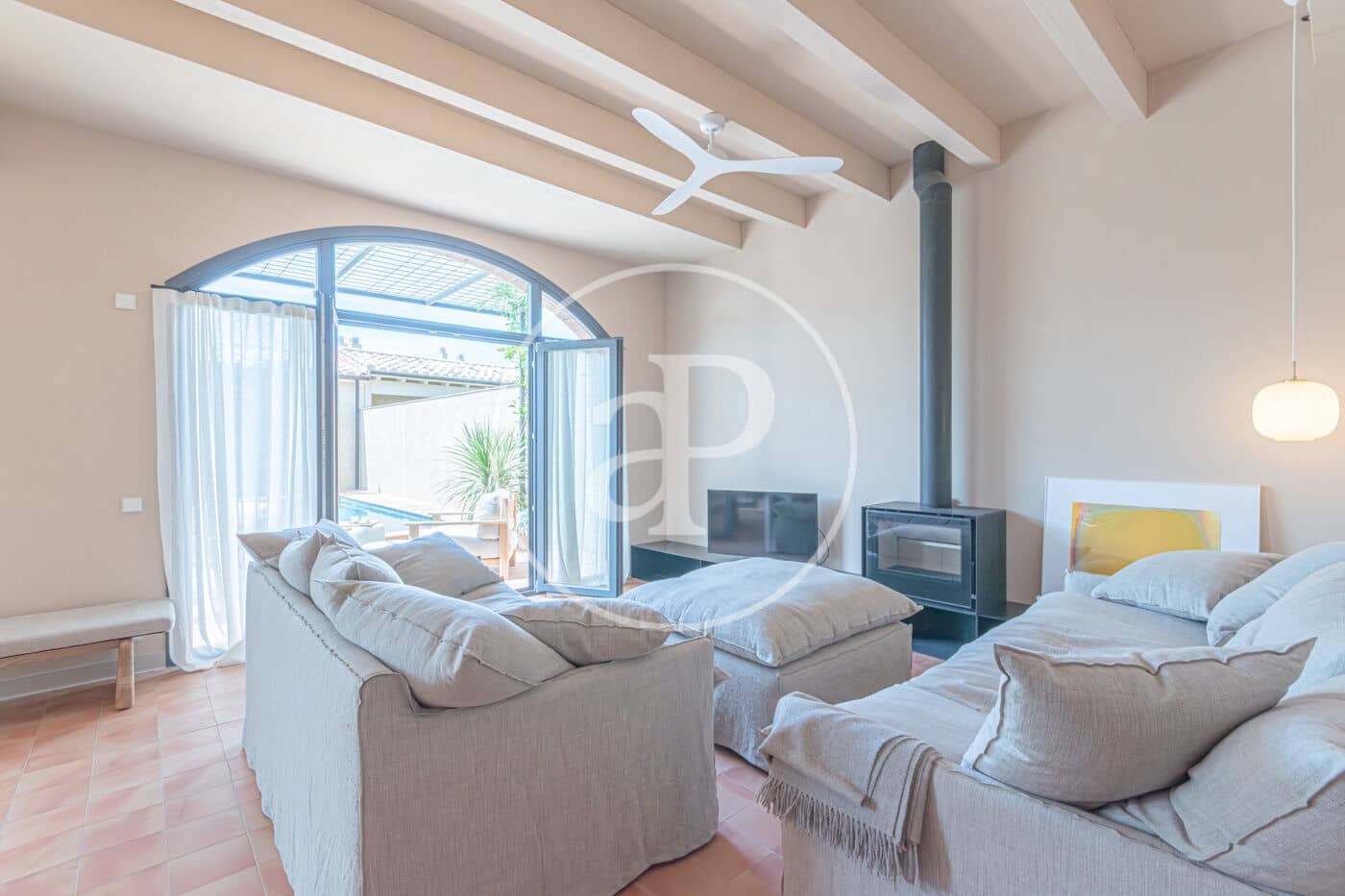 Apartament na sprzedaż w Gualta z basenem - 890 000 € (Ref: 8986853)