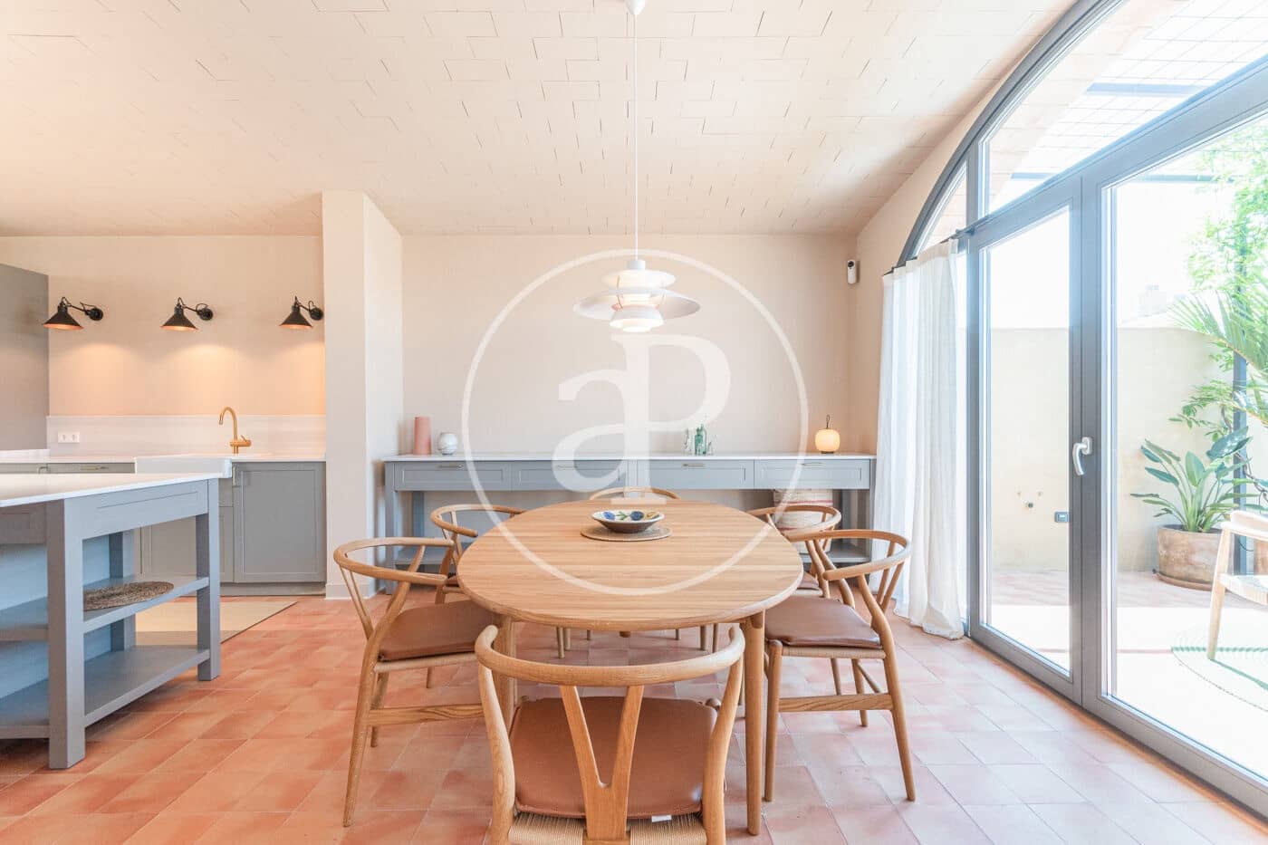 Apartament na sprzedaż w Gualta z basenem - 890 000 € (Ref: 8986853)